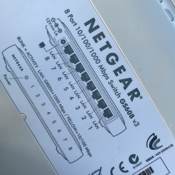 Netgear - Picture 3 of 4